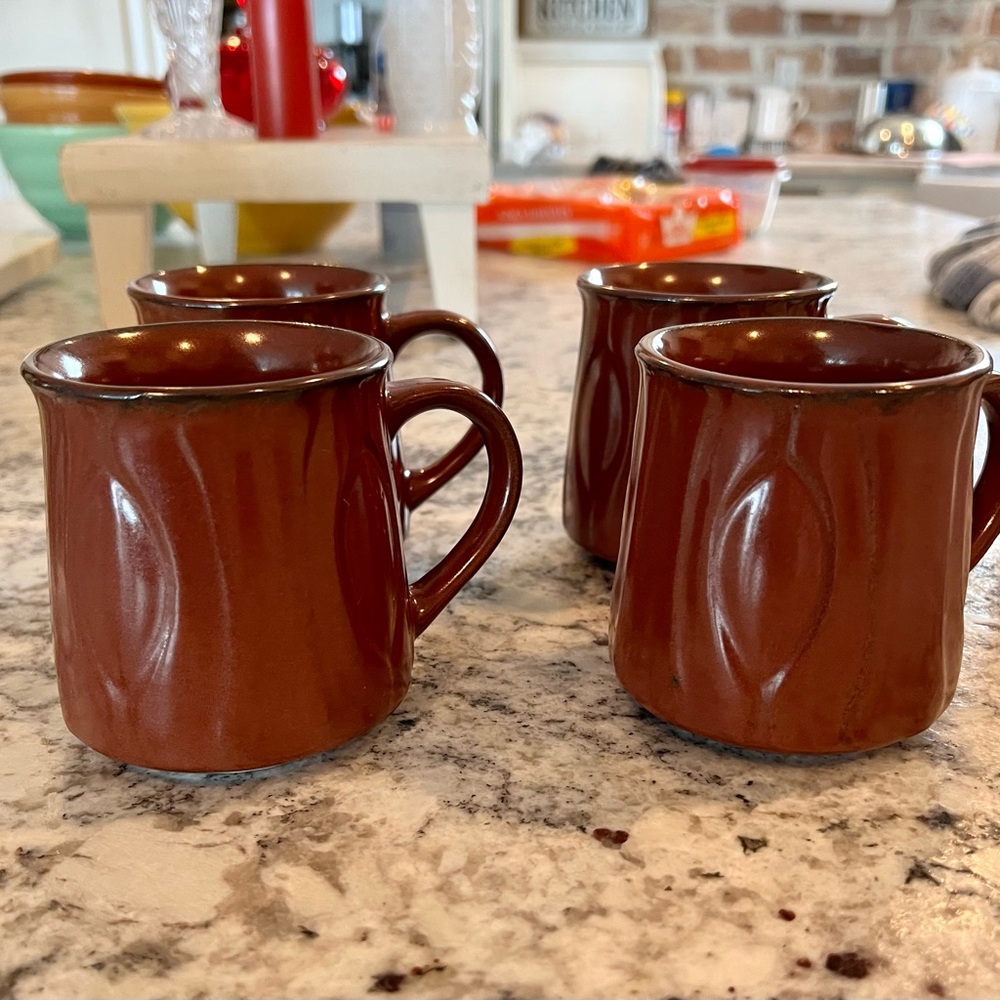 Vintage Classic Brown Ceramic Mugs Set